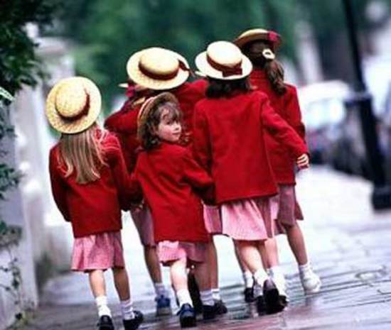 Во Франции школьная форма была в ходу с 1927 до 1968 года.