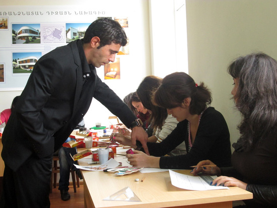 Уроки дизайна. Преподаватель Рубен Агаджанян.1 курс. Уроки дизайна. Преподаватель Рубен Агаджанян.1 курс.