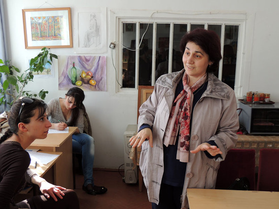 Кружковод по рисованию Александра Аветисова. Кружковод по рисованию Александра Аветисова.