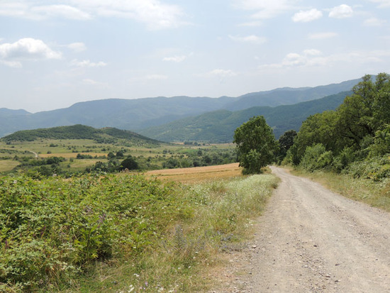 Выезжаем из деревни. Выезжаем из деревни.