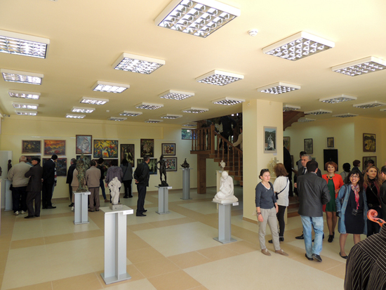 Картинная галерея г.Степанакерта. Картинная галерея г.Степанакерта.