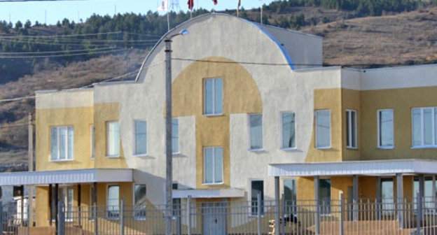 Здание детского сада в микрорайоне "Московский". Южная Осетия, июль 2012 г. Фото Марии Котаевой для "Кавказского узла"