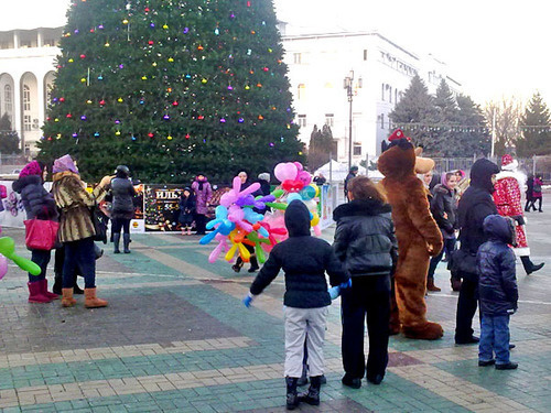 Площадь Ленина в Махачкале. Дагестан, 28 декабря 2012 г. Фото Ахмеда Магомедова для "Кавказского узла"