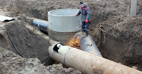 Устранение аварии на водоводе. Фото: пресс-служба ООО "Югводоканал"
