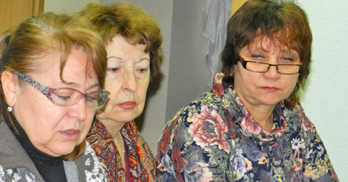 Жильцы пострадавших от капремонта домов. Фото Татьяна Филимоновой для "Кавказского узла" Жильцы пострадавших от капремонта домов. Фото Татьяна Филимоновой для "Кавказского узла"