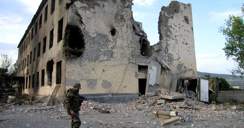 Цхинвал. Август 2008 г. Фото: Дмитрий Стешин https://ru.wikipedia.org Цхинвал. Август 2008 г. Фото: Дмитрий Стешин https://ru.wikipedia.org