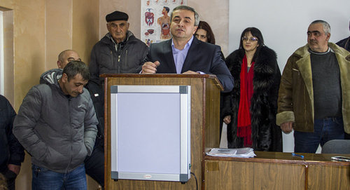 Алан Козонов. Фото © Sputnik / Мария Котаева
http://sputnik-ossetia.ru/South_Ossetia/20170130/3647179.html Алан Козонов. Фото © Sputnik / Мария Котаева
http://sputnik-ossetia.ru/South_Ossetia/20170130/3647179.html