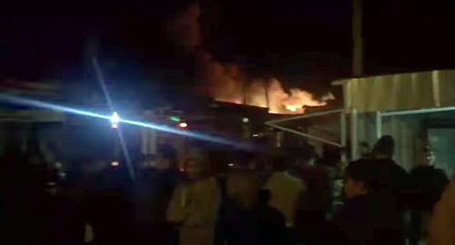 пожар на рынке в Ростове-на-Дону. Фото Стоп-кадр видео 
WhatsApp Video 2017 10 08 at 22 02 55