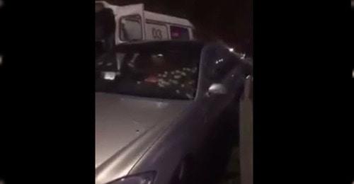 На месте убийства Павла Ардзинба. 13 декабря 2017 г. Кадр из видео пользователя David Zhvania https://www.youtube.com/watch?v=E3ICpnCDI3E
