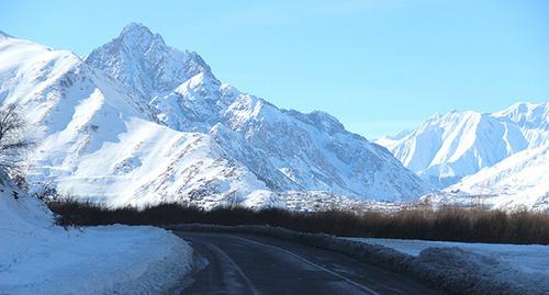 Военно-грузинская дорога. Фото Магомеда Магомедова для "Кавказского узла" Военно-грузинская дорога. Фото Магомеда Магомедова для "Кавказского узла"