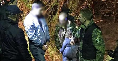 Во время следственного эксперимента. Фото: Пресс-служба Следственного комитета t.me/sledcom_rf Во время следственного эксперимента. Фото: Пресс-служба Следственного комитета t.me/sledcom_rf