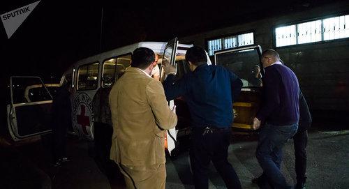 Передача тела Арчила Татунашвили Фото  Sputnik/ Natalia Airiyan
https://sputnik-georgia.ru/incidents/20180320/239740734/Telo-skonchavshegosja-v-Chinvali-Tatunashvili-peredali-vlastjam-Gruzii.html