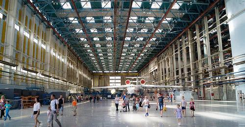 Цех авиационно научно-технического комплекса. Фото: Alexandr Meshkov https://ru.wikipedia.org Цех авиационно научно-технического комплекса. Фото: Alexandr Meshkov https://ru.wikipedia.org