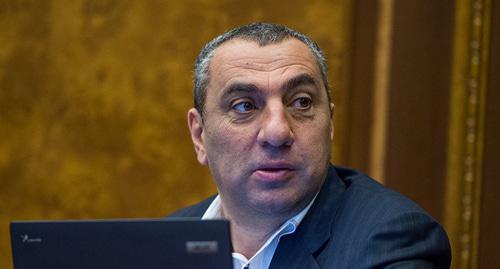 Самвел Алексанян. Фото © Sputnik / Asatur Yesayants

https://ru.armeniasputnik.am/politics/20180309/10840312/armyanskij-oligarh-hochet-sdelat-mehrom-erevana-svoego-plemyannika.html