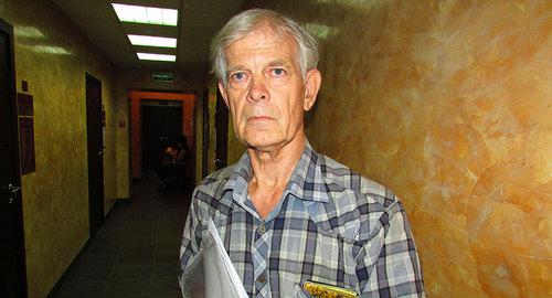 Владимир Васильченко в коридоре Центрального районного суда Волгограда. Фото Вячесоава Ященко для "Кавказского узла"
