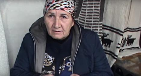 Работницы Козьего рынка в Нальчике. Кадр видео https://www.youtube.com/watch?v=WLwj5-d8ldE Работницы Козьего рынка в Нальчике. Кадр видео https://www.youtube.com/watch?v=WLwj5-d8ldE