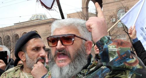 Участники акции в Ереване 8 апреля 2019 года. Фото Тиграна Петросяна для "Кавказского узла".