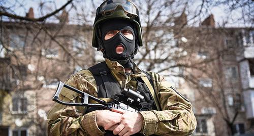 Сотрудник силовых структур. Фото Елены Синеок, Юга.ру Сотрудник силовых структур. Фото Елены Синеок, Юга.ру