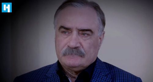 Руслан Аушев. Скриншот видео novayagazeta 
https://www.youtube.com/watch?v=-TSD1cX2htQ&feature=youtu.be