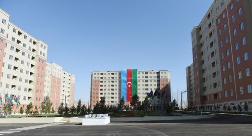 ЖК для вынужденных переселенцев"Гобу Парк". Фото Пресс-служба президента АР https://ru.president.az/articles/28737