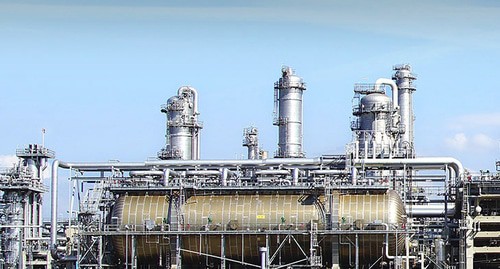 Производство ПАО НК «РуссНефть». Фото пресс-службы группы «Сафмар» https://www.safmargroup.ru/aktivy/?index=4