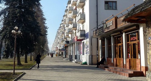 Нальчик. Фото Николай Максимович https://commons.wikimedia.org/wiki/Category:Nalchik Нальчик. Фото Николай Максимович https://commons.wikimedia.org/wiki/Category:Nalchik