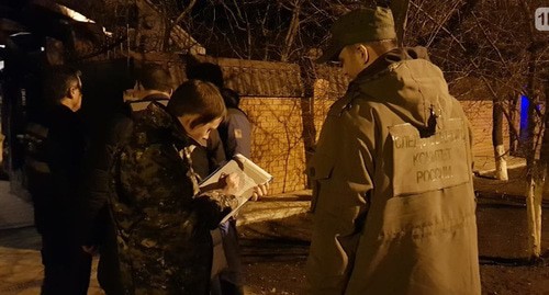 На месте гибели депутата Законодательного собрания Ростовской области Андрея Алабушева. Фото пресс-службы СКР по РО На месте гибели депутата Законодательного собрания Ростовской области Андрея Алабушева. Фото пресс-службы СКР по РО