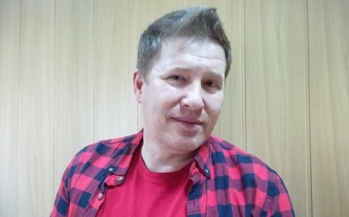 Дмитрий пришел в суд, чтобы показать свое отношение к преследованию соверующих. Волгоград, 21 февраля 2020 года. Фото Татьяны Филимоновой для "Кавказского узла".