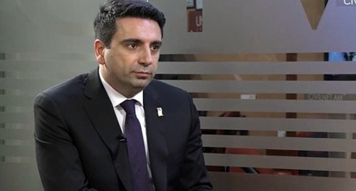 Ален Симонян. Скриншот сообщения официально страницы Симоняна https://www.instagram.com/p/B6fdH6jnfKP/ Ален Симонян. Скриншот сообщения официально страницы Симоняна https://www.instagram.com/p/B6fdH6jnfKP/