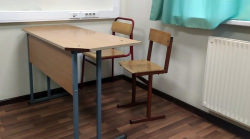 Школьная парта в пустом классе. Фото Нины Тумановой для "Кавказского узла" Школьная парта в пустом классе. Фото Нины Тумановой для "Кавказского узла"