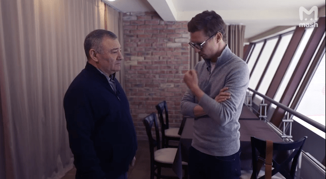 Аркадий Ротенберг (слева). Стоп-кадр интервью Telegram-каналу Mash, https://t.me/breakingmash/23271