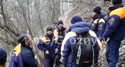 Спасатели во время поисков 14 жителей Ачхой-Мартана, которые ушли в лес для сбора черемши . Кадр видео ЧГТРК "Грозный"✔ https://t.me/groznytv/7030 Спасатели во время поисков 14 жителей Ачхой-Мартана, которые ушли в лес для сбора черемши . Кадр видео ЧГТРК "Грозный"✔ https://t.me/groznytv/7030