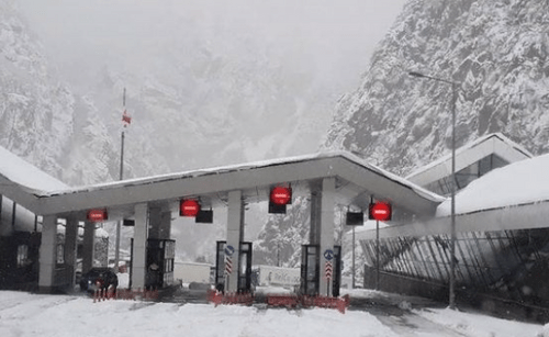 КПП "Верхний Ларс". Фото пресс-службы ГУ МЧС по Северной Осетии. https://15.mchs.gov.ru/deyatelnost/press-centr/operativnaya-informaciya/4431059 КПП "Верхний Ларс". Фото пресс-службы ГУ МЧС по Северной Осетии. https://15.mchs.gov.ru/deyatelnost/press-centr/operativnaya-informaciya/4431059