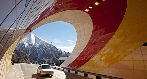 Рокский тоннель. Фото: Влад Александров, ЮГА.ру Рокский тоннель. Фото: Влад Александров, ЮГА.ру