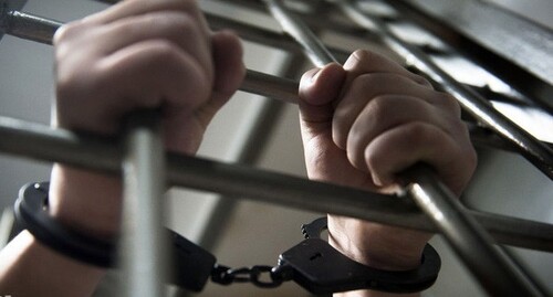 Наручники. Фото Елены Синеок, Юга.ру Наручники. Фото Елены Синеок, Юга.ру