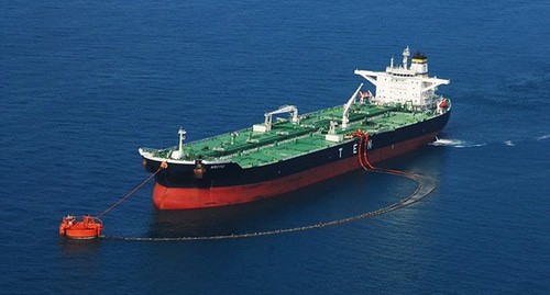 Разлив нефти под Новороссийском. Скриншот из инстаграма «Туподар Краснодар», instagram.com/typodar Разлив нефти под Новороссийском. Скриншот из инстаграма «Туподар Краснодар», instagram.com/typodar