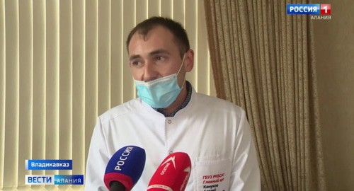 Сергей Кануков, стоп-кадр видео "Вести Алания" https://www.youtube.com/channel/UC6KPaPcuW599c89rVWflx7g Сергей Кануков, стоп-кадр видео "Вести Алания" https://www.youtube.com/channel/UC6KPaPcuW599c89rVWflx7g