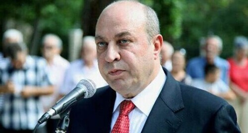 Эльдар Гасанов. Фото: http://massa.az/news/az/13949/sgb-eldar-gasanov-zaderjan-podozrevaetsya-v-rastrate-byudjetnyh-sredstv Эльдар Гасанов. Фото: http://massa.az/news/az/13949/sgb-eldar-gasanov-zaderjan-podozrevaetsya-v-rastrate-byudjetnyh-sredstv