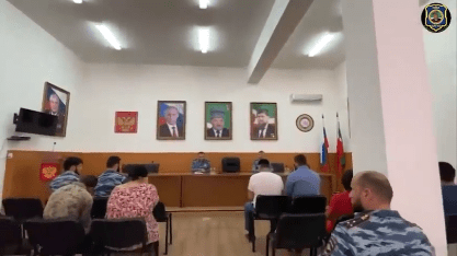 Стоп-кадр видео профилактической беседы в Аргуне, https://www.instagram.com/p/CTU8M5coHYB/