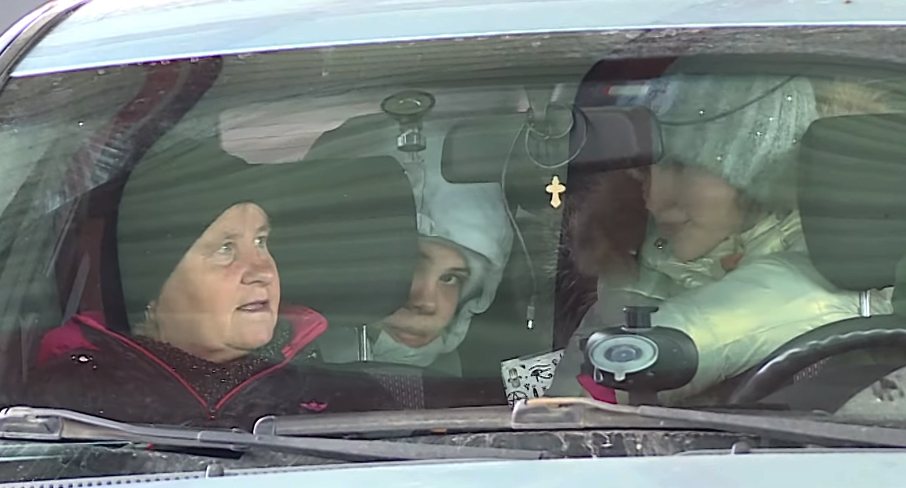 Беженцы из Украины в Ростовской области. Кадр видео 
ГТРК Белгород https://www.youtube.com/watch?v=6fnOri8HjEo&t=2s