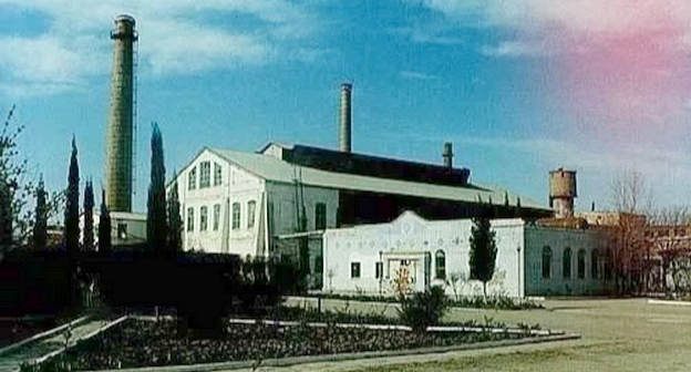 Завод по производству стеклотары в Дагогнях. Фото: пресс-служба ООО "Дагестан Стекло Тара" http://dagsteklotara.ru/gallery