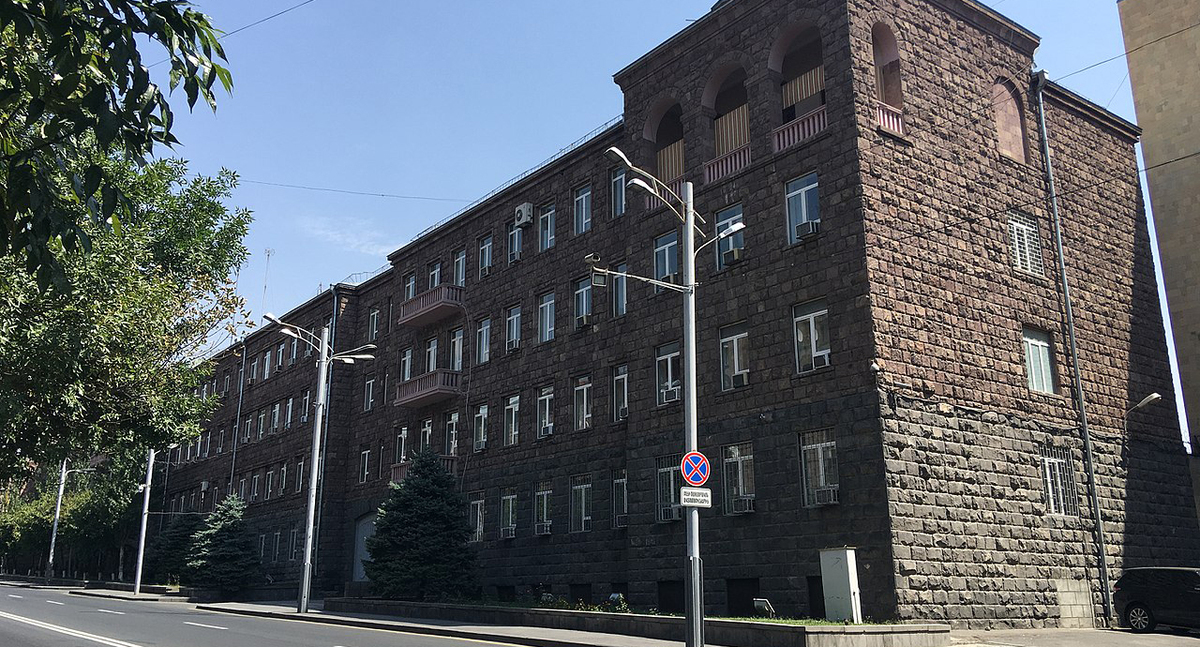 Служба нацбезопасности Армении. Фото https://commons.wikimedia.org/wiki/Category:National_Security_Service_of_Armenia#/media/File:National_Security_Service_of_the_Republic_of_Armenia_06.jpg Служба нацбезопасности Армении. Фото https://commons.wikimedia.org/wiki/Category:National_Security_Service_of_Armenia#/media/File:National_Security_Service_of_the_Republic_of_Armenia_06.jpg