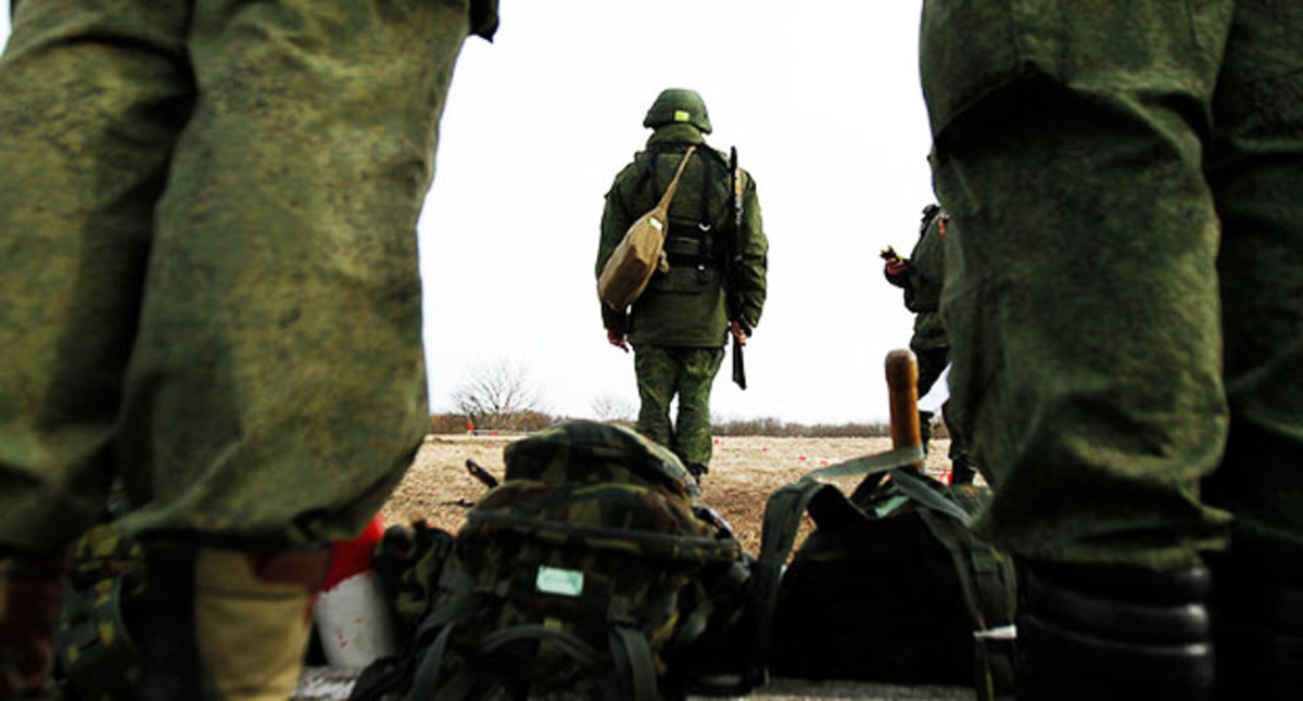 Военнослужащие. Фото: Эдуард Корниенко, "Юга.ру" Военнослужащие. Фото: Эдуард Корниенко, "Юга.ру"