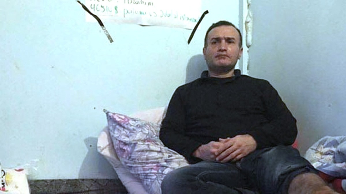 Ниджад Ибрагим. Фото: https://arqument.az/az/isadam-yeniden-azn-tikdi-acla-baslad/

