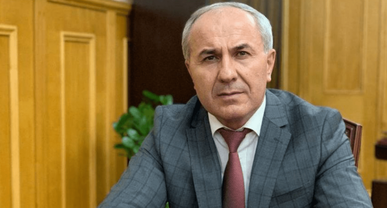 Магомед Исаков. Скриншот фото из Telegram-канала "База" от 01.10.24, https://t.me/bazabazon/31739.