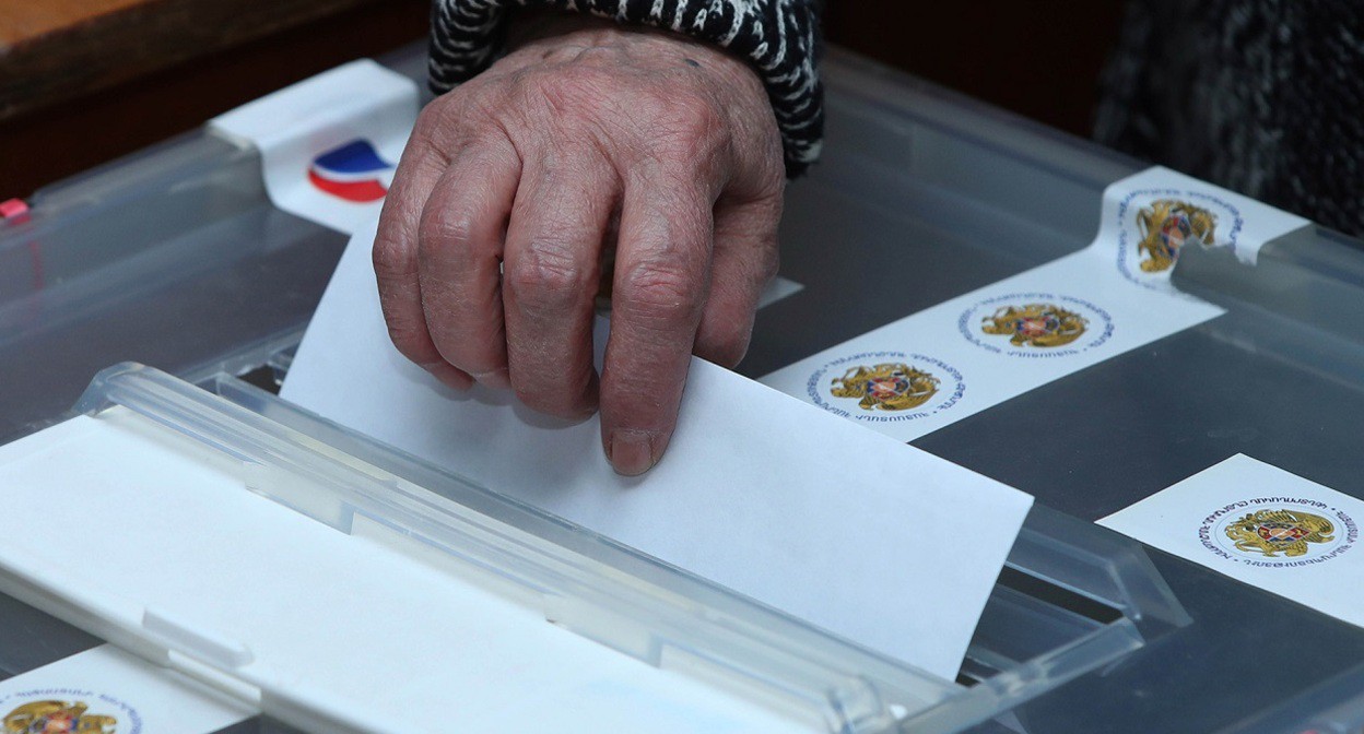 Урна для голосования. Фото: https://ru.armradio.am