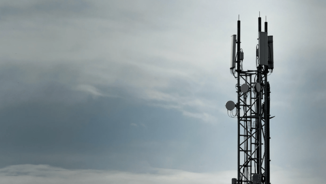 Сотовая вышка. Скриншот фото https://immunocap.ru/photo/sotovaya-svyaz-7/16.