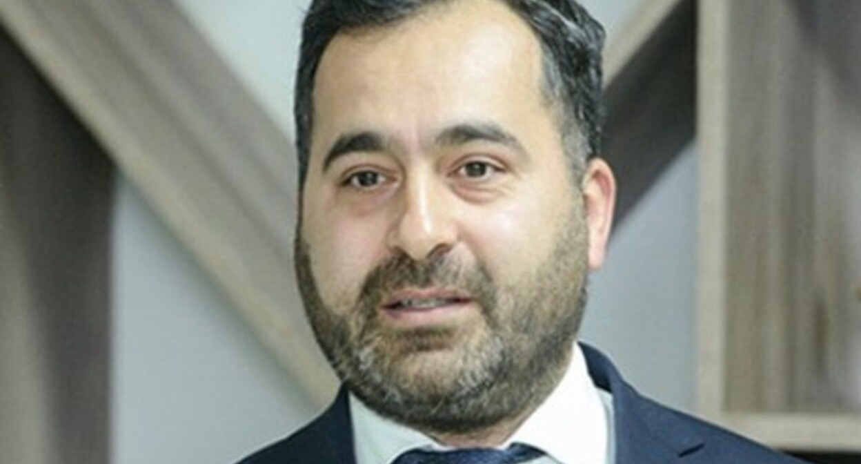 Бахтияр Гаджиев. Фото: apa.az https://ru.apa.az/incident/baxtiyar-gadziev-prigovoren-k-10-godam-liseniya-svobody-s-konfiskaciei-imushhestva-600009

