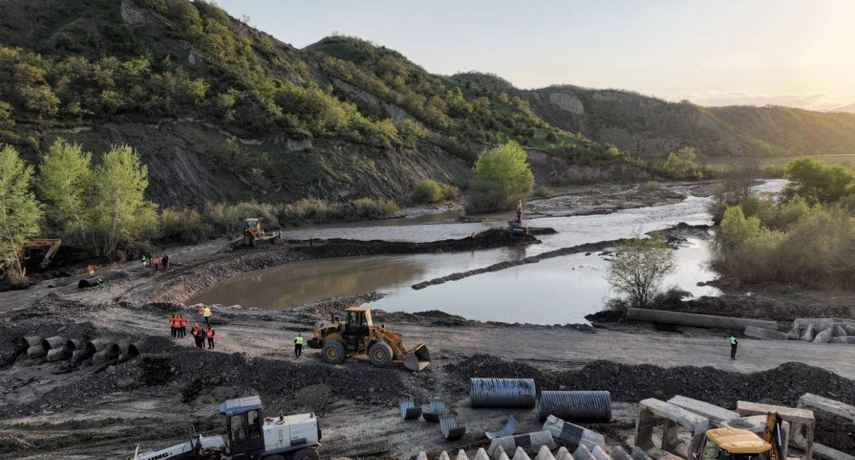 Размытая дорога в Дагестане. Скриншот из телеграм-канала ГКУ "Дагестанавтодор"