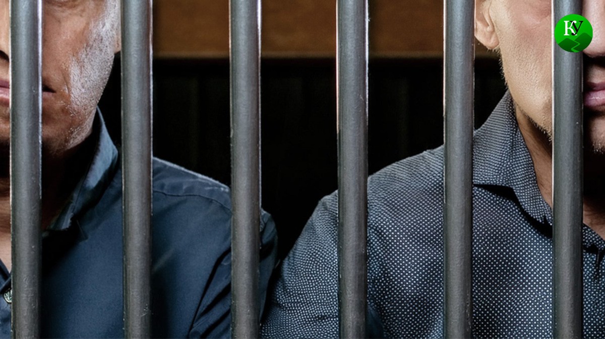 Осужденные за решеткой. Иллюстрация создана "Кавказским узлом" с помощью ИИ в программе Photoshop